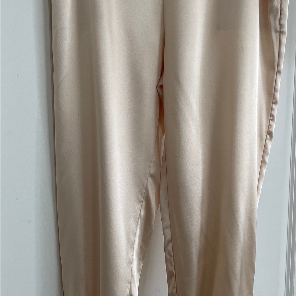 Whyte Eyelash Gold Silky Joggers Lightweight